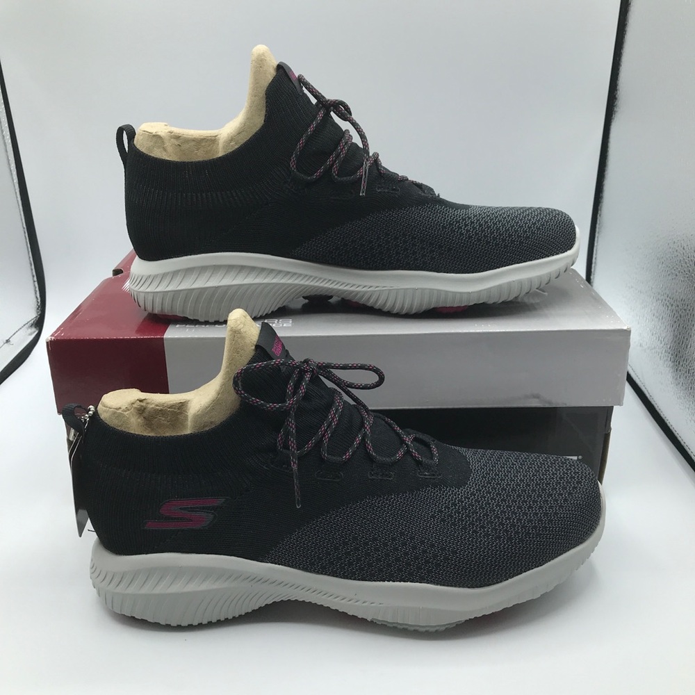 Skechers Go Walk Revolution Ultra Sneakers